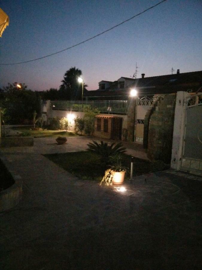 Вилла Oasi Peppa Ашеа Экстерьер фото